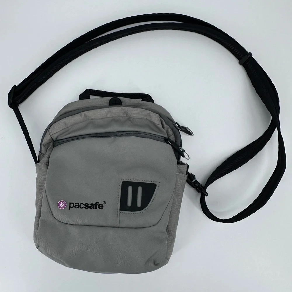 Pacsafe Venturesafe 200 PA025 Anti-Theft Crossbody‎ Gray Black Travel Shoulder